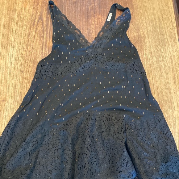 Intimately free people - Picture 7 of 11